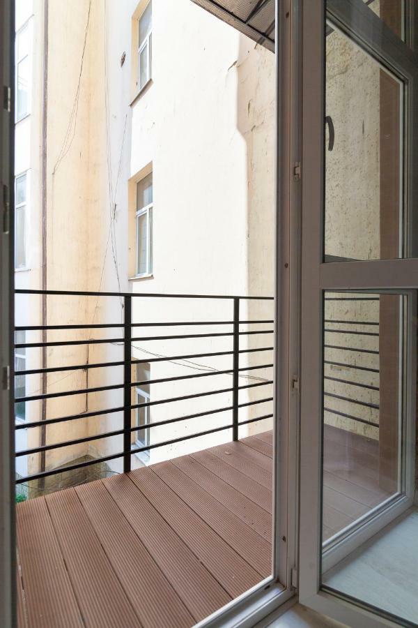 Leogrand One-Bedroom Apartments On Tugan-Baranovskogo 24 Λβιβ Εξωτερικό φωτογραφία