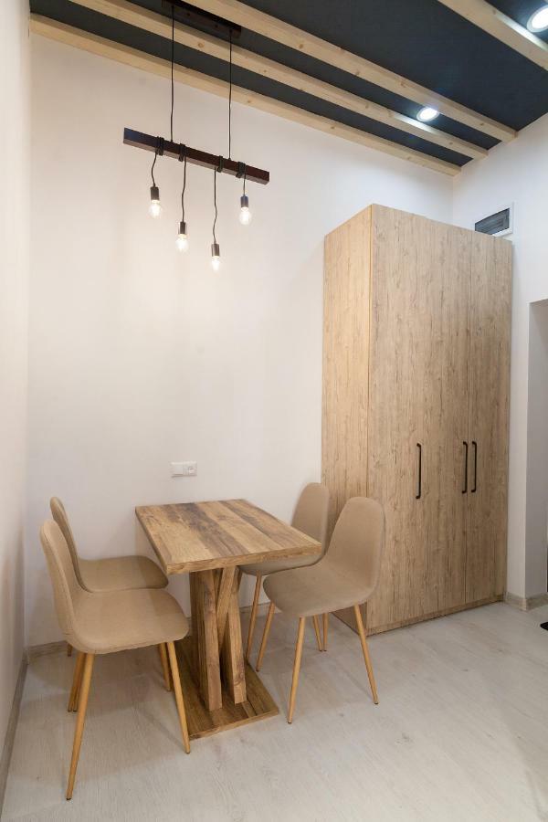 Leogrand One-Bedroom Apartments On Tugan-Baranovskogo 24 Λβιβ Εξωτερικό φωτογραφία